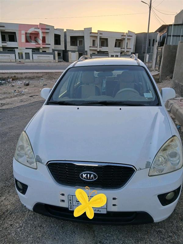 Kia Carens 2012 for sale in Iraq - Ramadi
